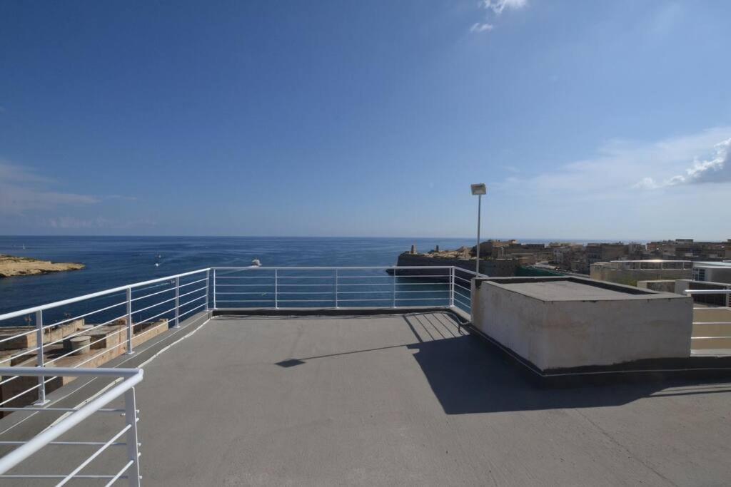 Vallettadreamsuites Groud Floor Shared Sea View Rooof Terrace Екстер'єр фото